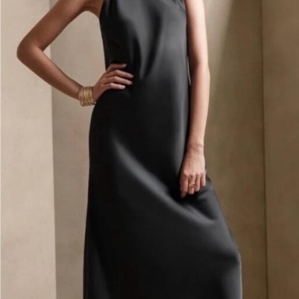 Banana Republic Dark Gray Midi Dress Medium